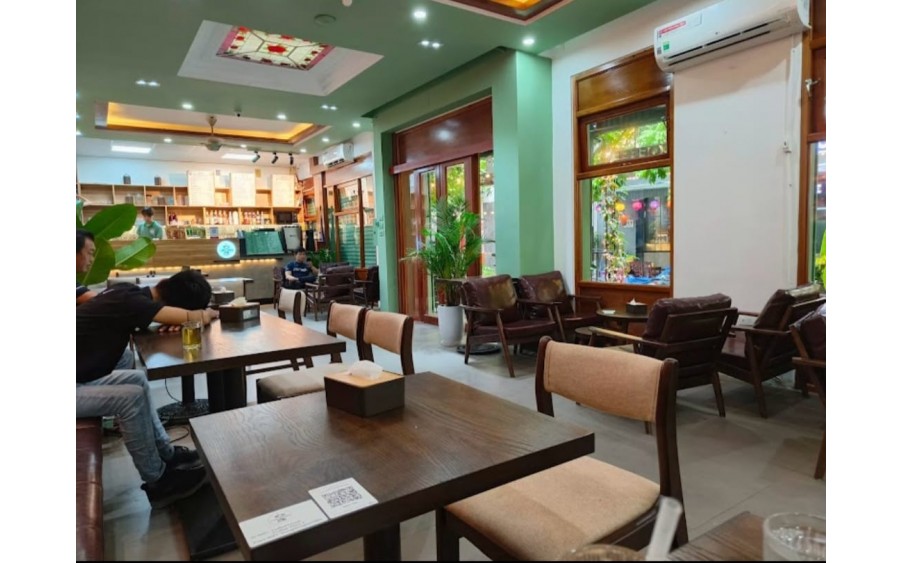 CHO THUÊ NHÀ LÔ GÓC KD PHỐ NGUYỄN VĂN LỘC, DT 150M2, 1 TẦNG, MT 17M, GIÁ 40 TRIỆU (CÓ TL)